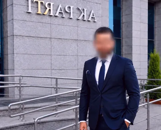 Elisa, 32
