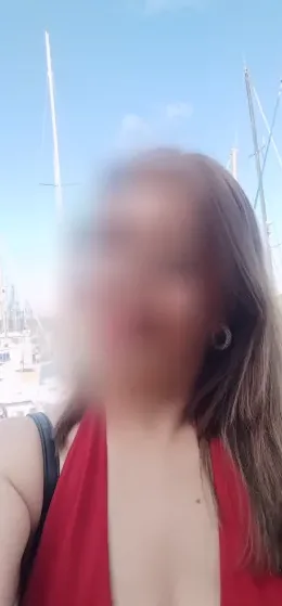 Jana, 35