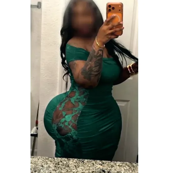 Kerstin, 26
