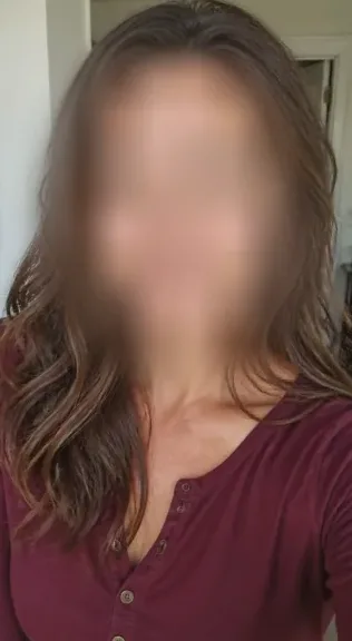Leonie, 39