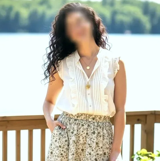 Lucia, 36