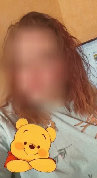 Luisa, 20