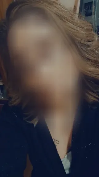 Nadja, 29