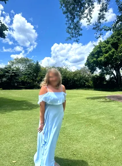 Özlem, 29