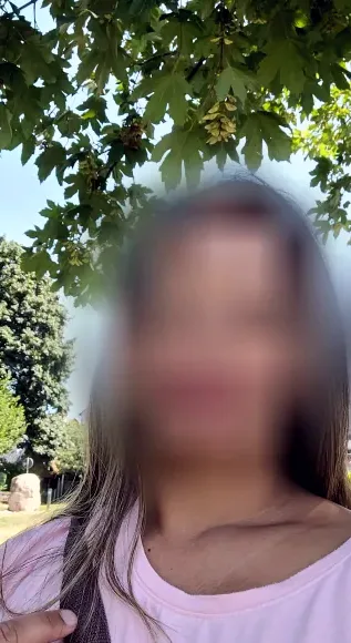 Pauline, 39
