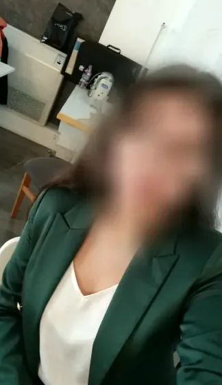 Sina, 27