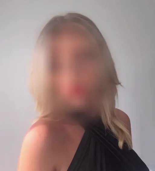 Sonja, 32