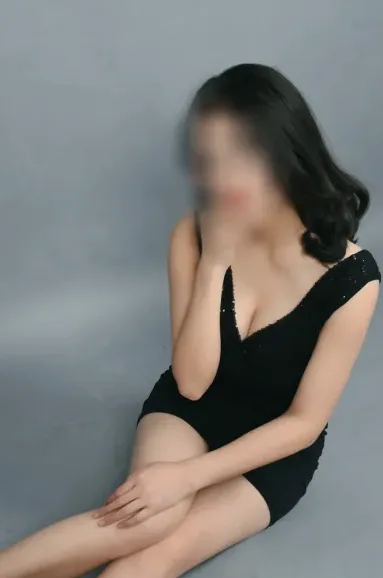 Viktoria, 30